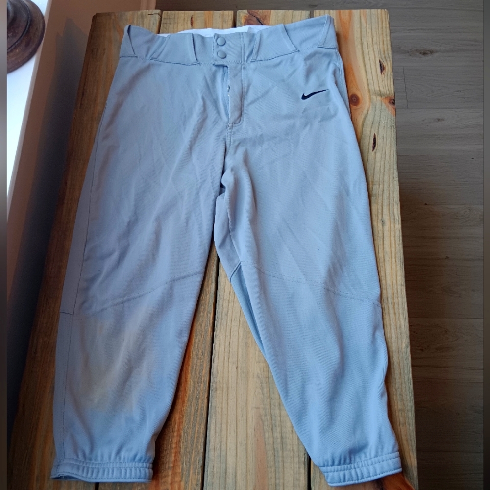 Nike baseball knickers adult small